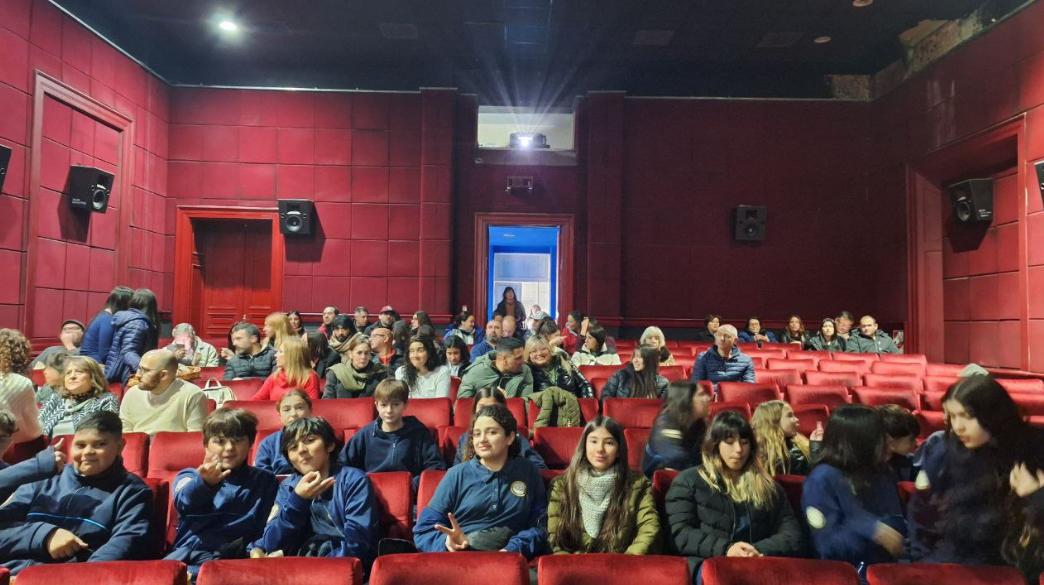 Estreno del documental del Museo Tecno-Vintage en un cine histórico